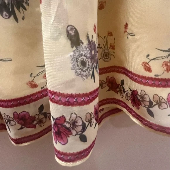 Max Studio Chic Romance Vintage Vibe Smocked Maxi Dress, Sz S, Yellow Floral - Picture 4 of 7